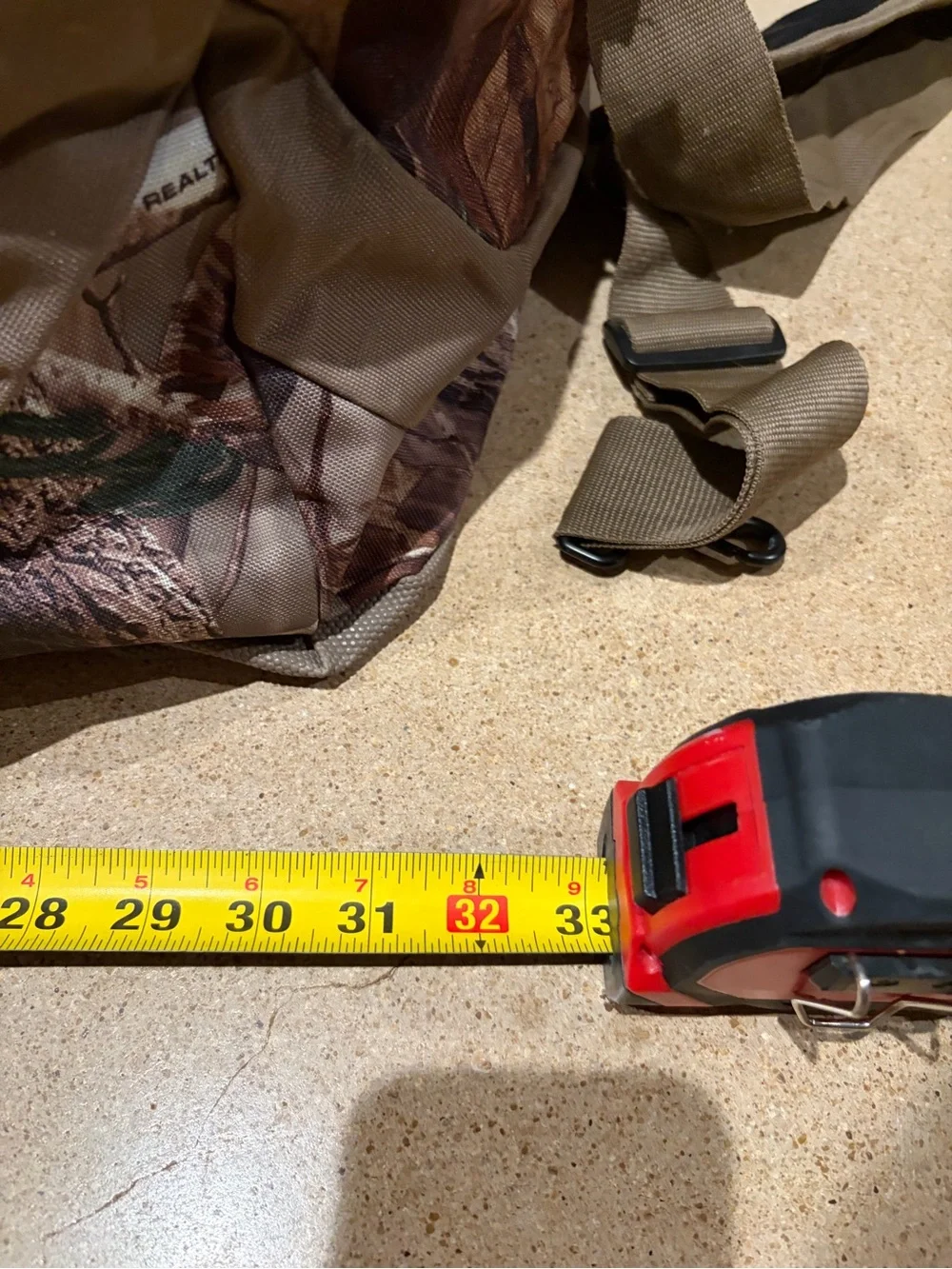 RedHead Realtree Camo Gear Duffel in Brown and Green XL - HUGE